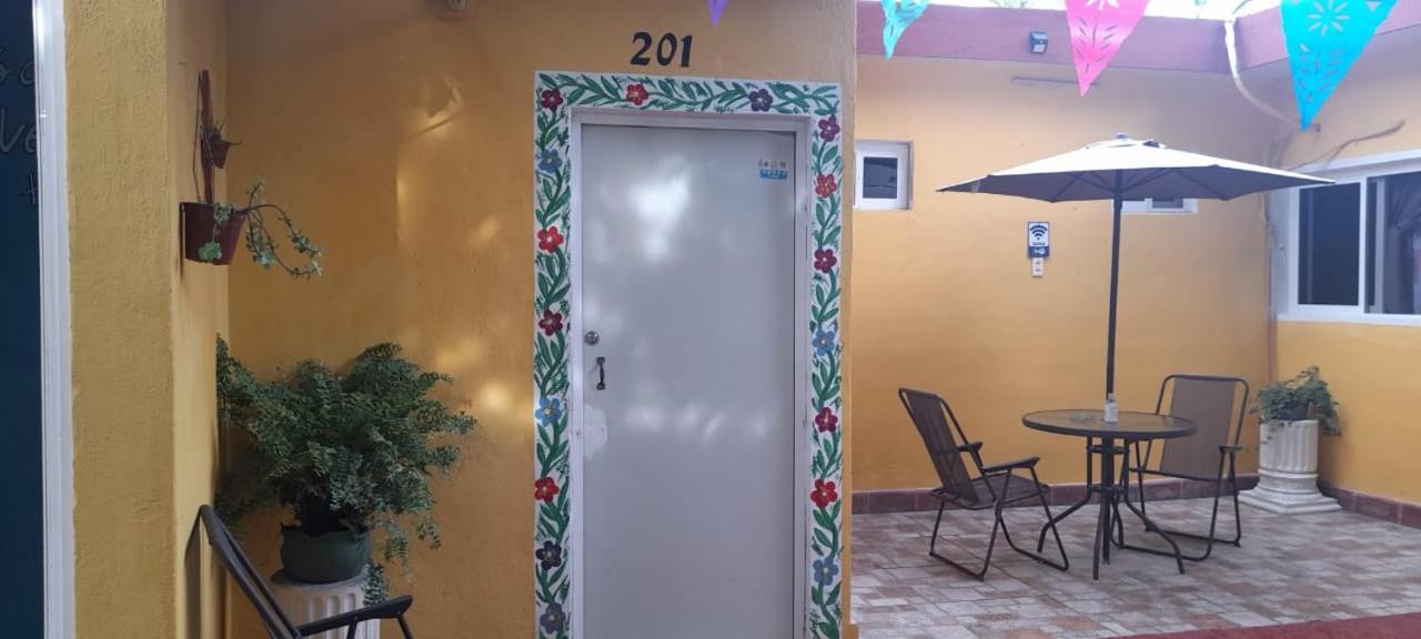 Отель Casa Atrapasuenos Вальядолид Экстерьер фото
