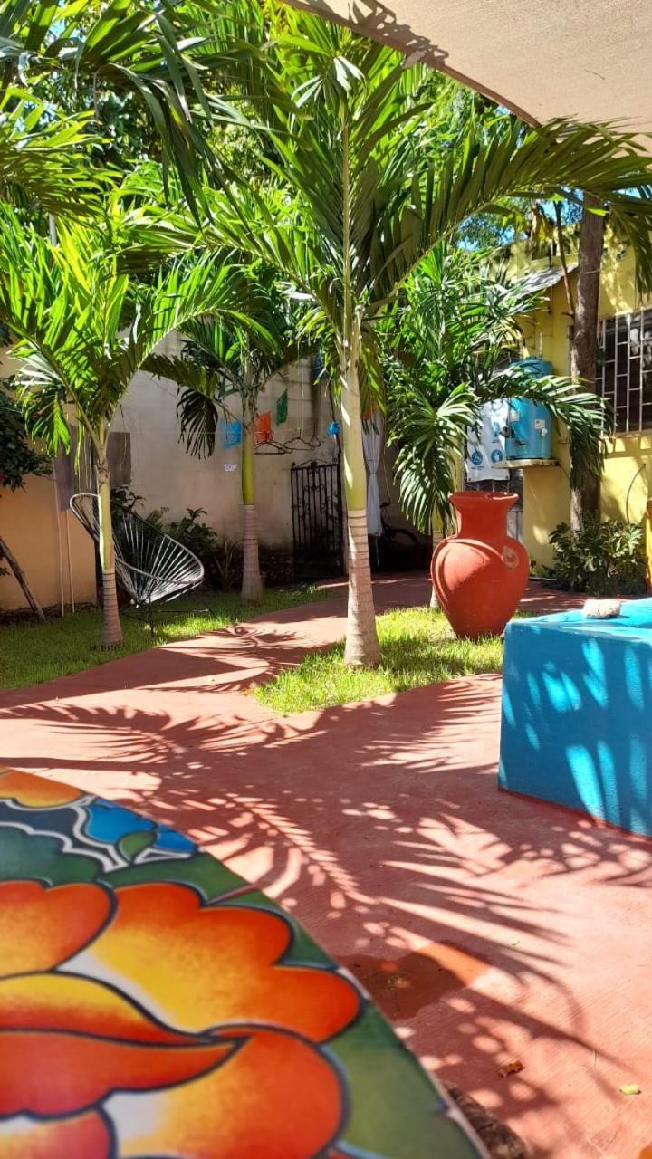 Отель Casa Atrapasuenos Вальядолид Экстерьер фото